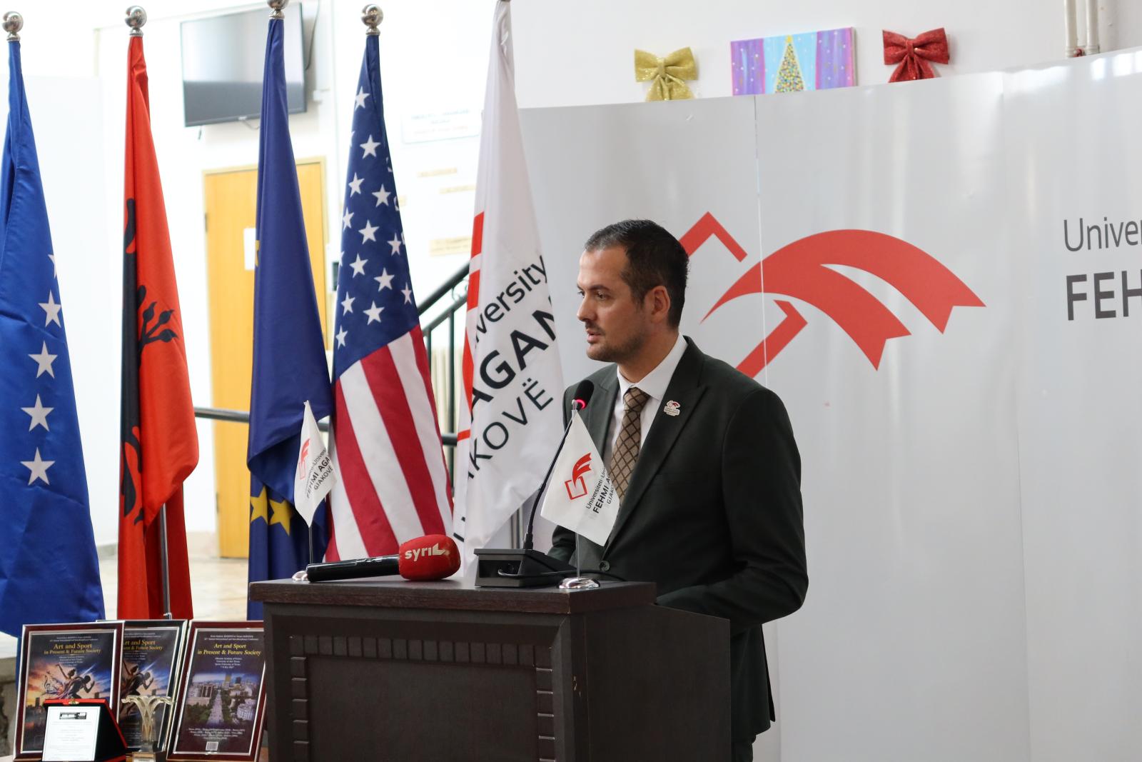 Universiteti “Fehmi Agani” në Gjakovë dhe partnerët organizojnë me sukses Konferencën Shkencore Ndërkombëtare “Drejt një Shoqërie Inteligjente: Sfida dhe Mundësi”